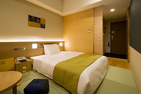 Double Room - Non-Smoking
