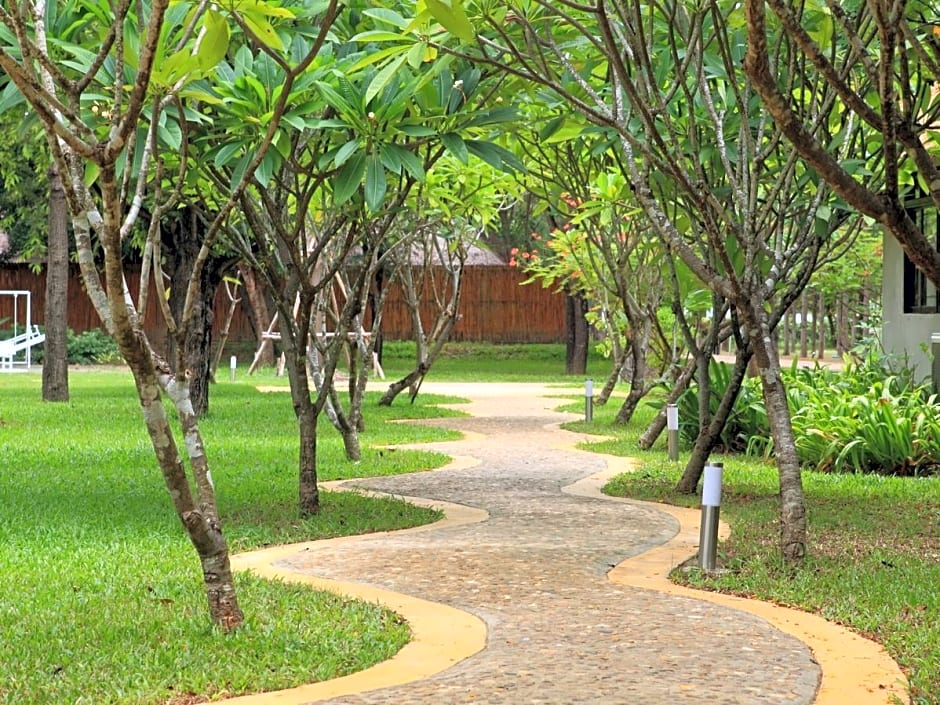 Hansar Casuarina Cha am