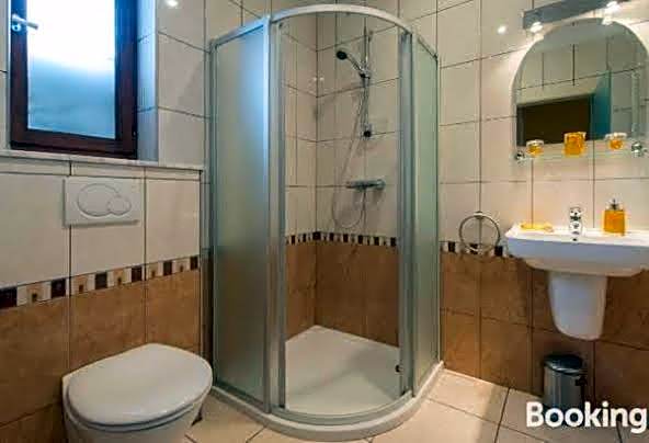 B&B Casa Roman & Vakantiewoning voor 1 pers tot max 32 personen