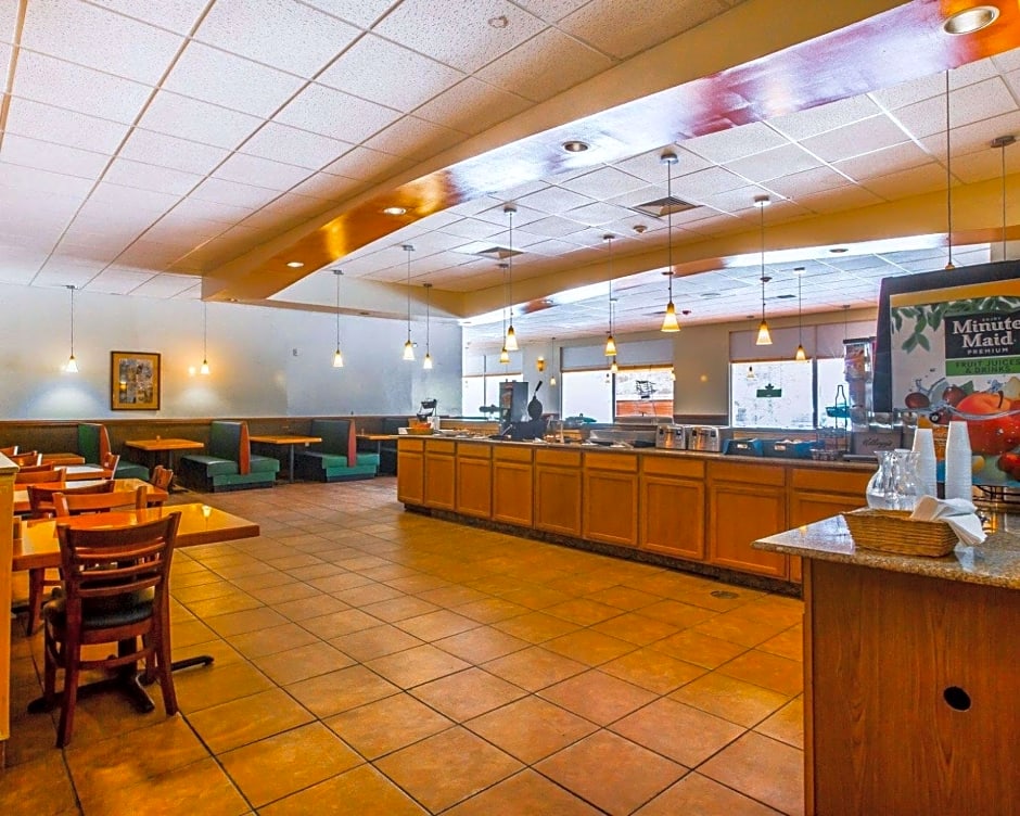 Quality Inn & Conference Center Brattleboro North