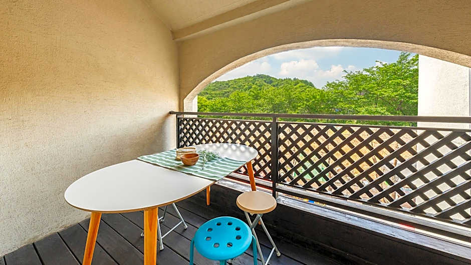 Gangchon Afternoon Pool Villa Pension