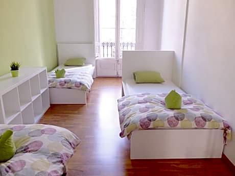 Triple Room with Shared Bathroom
