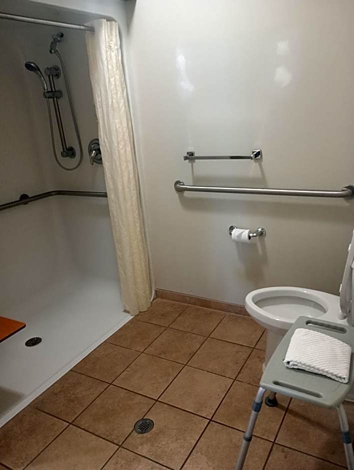 Sleep Inn & Suites Oakley I-70