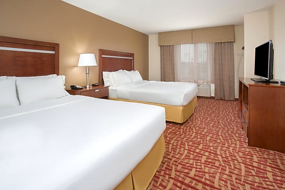 Holiday Inn Express Hotel & Suites Glendive