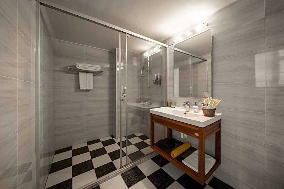Anping Kensington Hotel