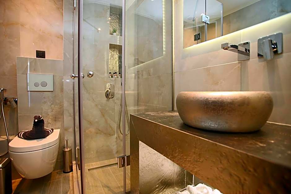 Athinais Luxury Apartments