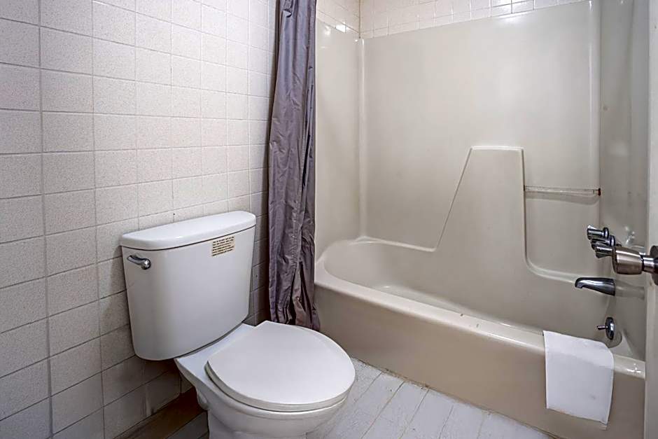 Southern Inn By OYO Walterboro I-95