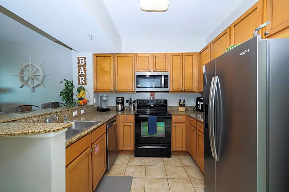 Marvelous 9th Floor Condo Gulf, Pool & Sunset View