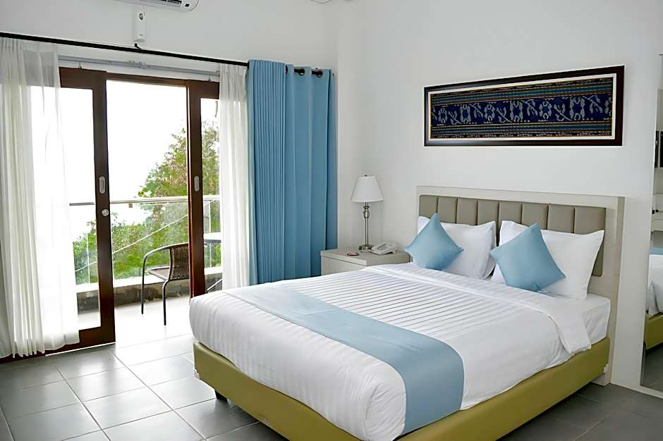 La Cecile Hotel and Cafe