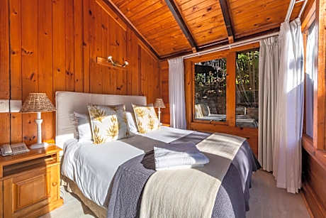 Chalet - Middle