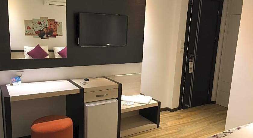 HOTEL HERMES