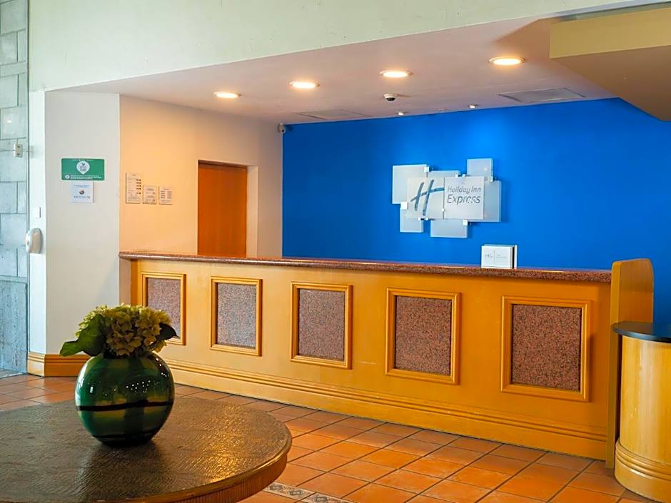 Holiday Inn Express Silao-Aeropuerto Bajio By IHG