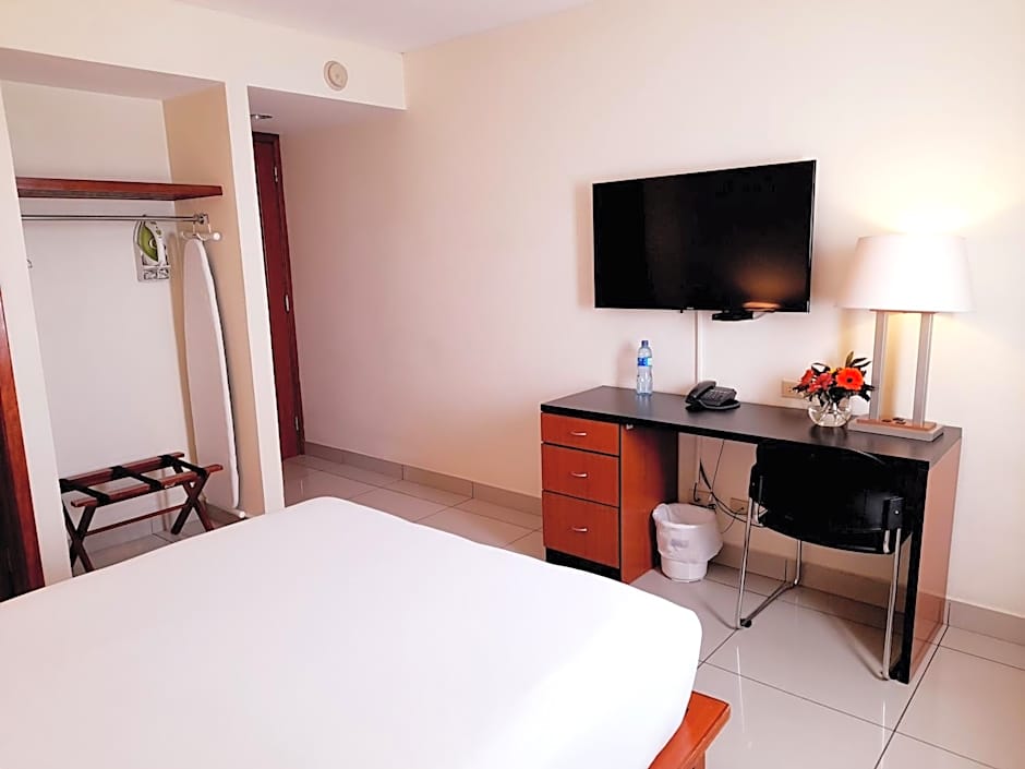 Comfort Inn Real San Miguel