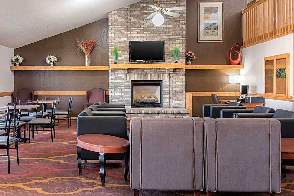 New Prague Inn & Suites, New Prauge