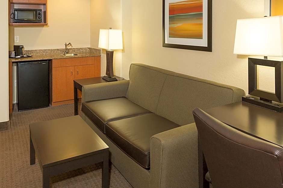 Holiday Inn Express Hotel & Suites Jacksonville Airport By IHG