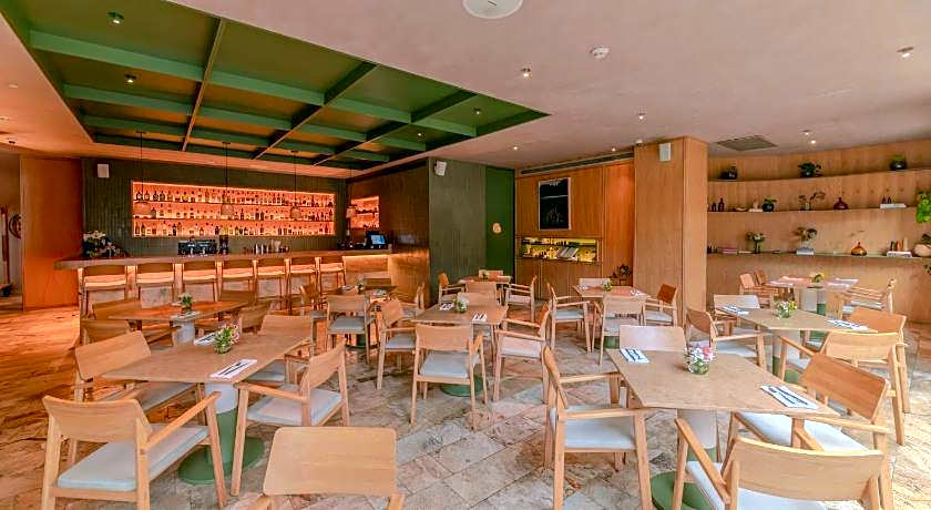 The Charlee Lifestyle Hotel
