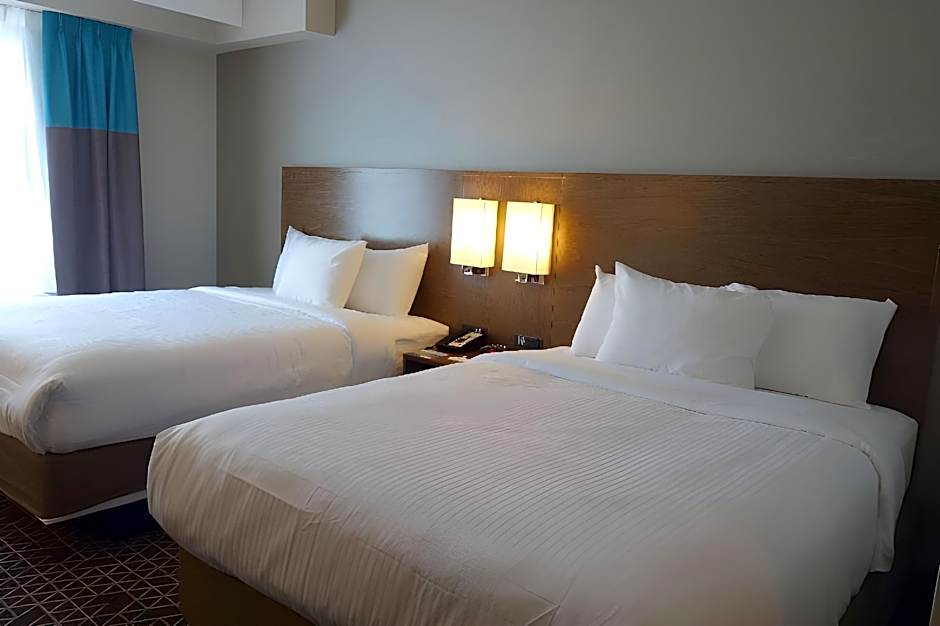 Park Inn by Radisson Brampton, ON