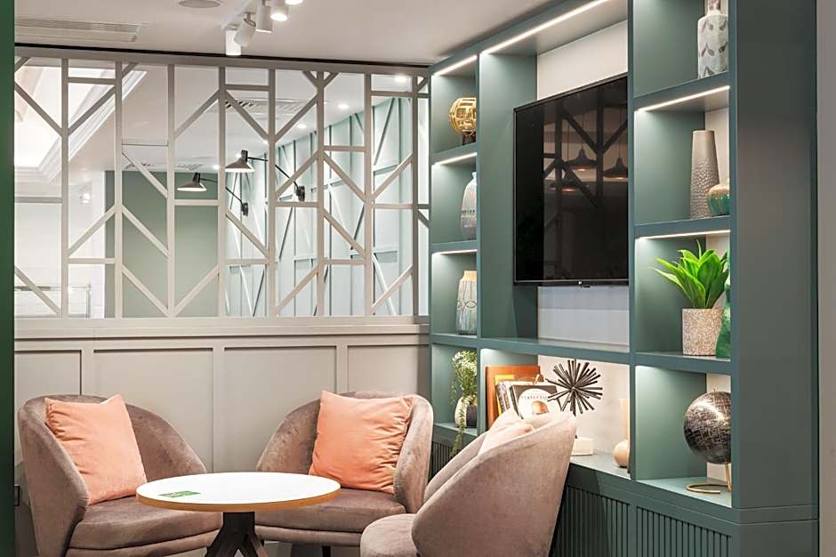 Holiday Inn Reading West By IHG