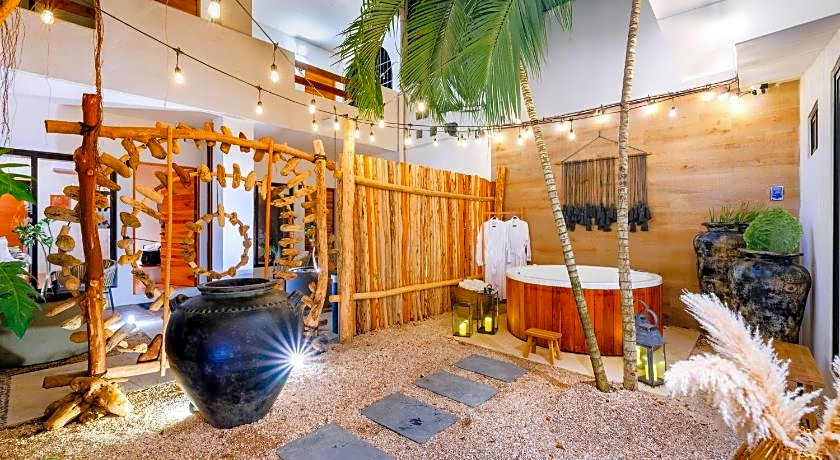 Hotel Aalada Playa del Carmen