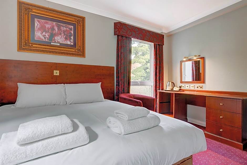 Liverpool Aigburth Hotel By Belvilla