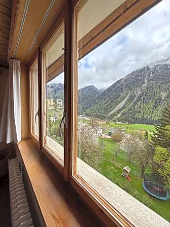 Family Room with Shower