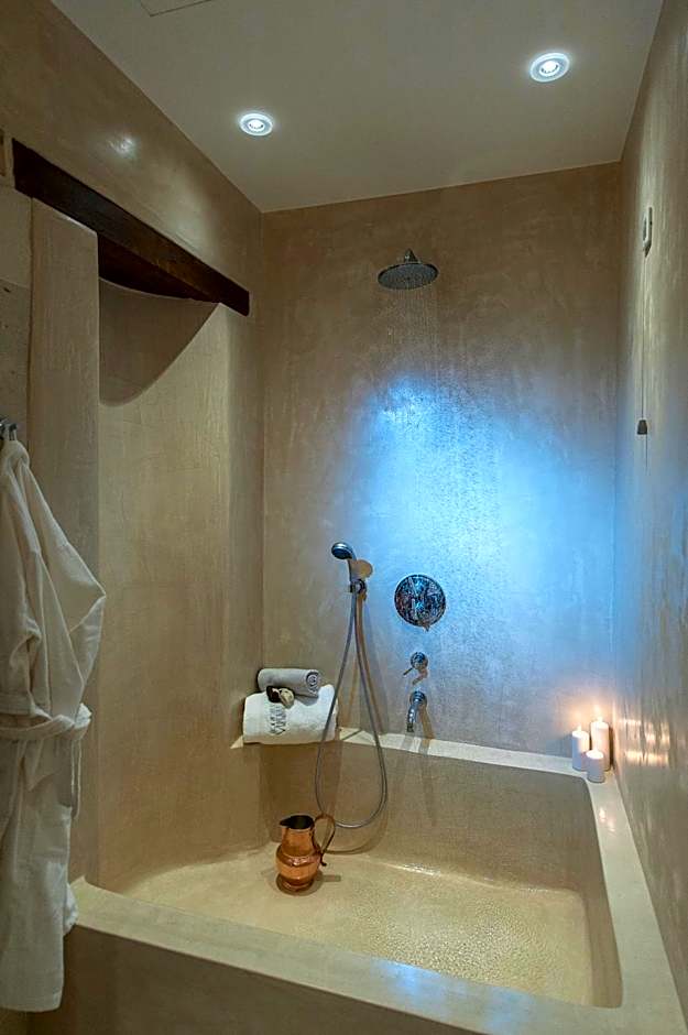 Serenissima Boutique Hotel