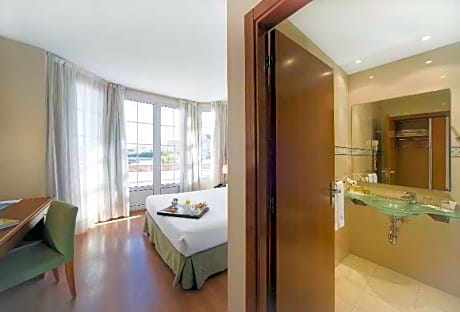 Double room single use