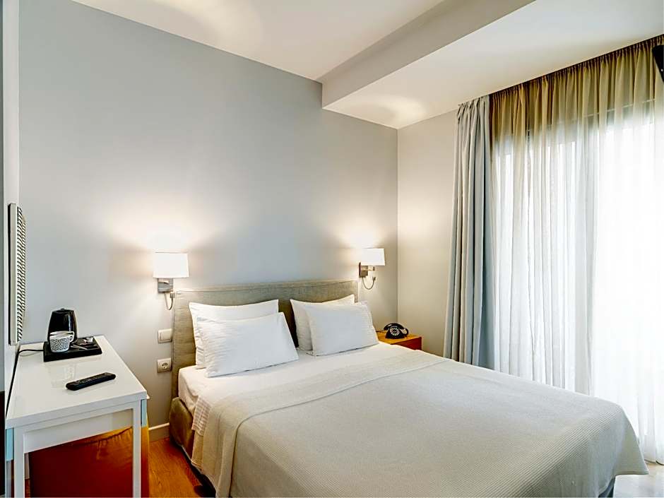 Phidias Piraeus Hotel