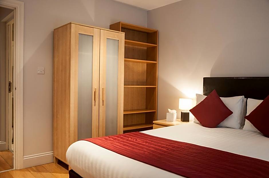 12 London Street Apartments