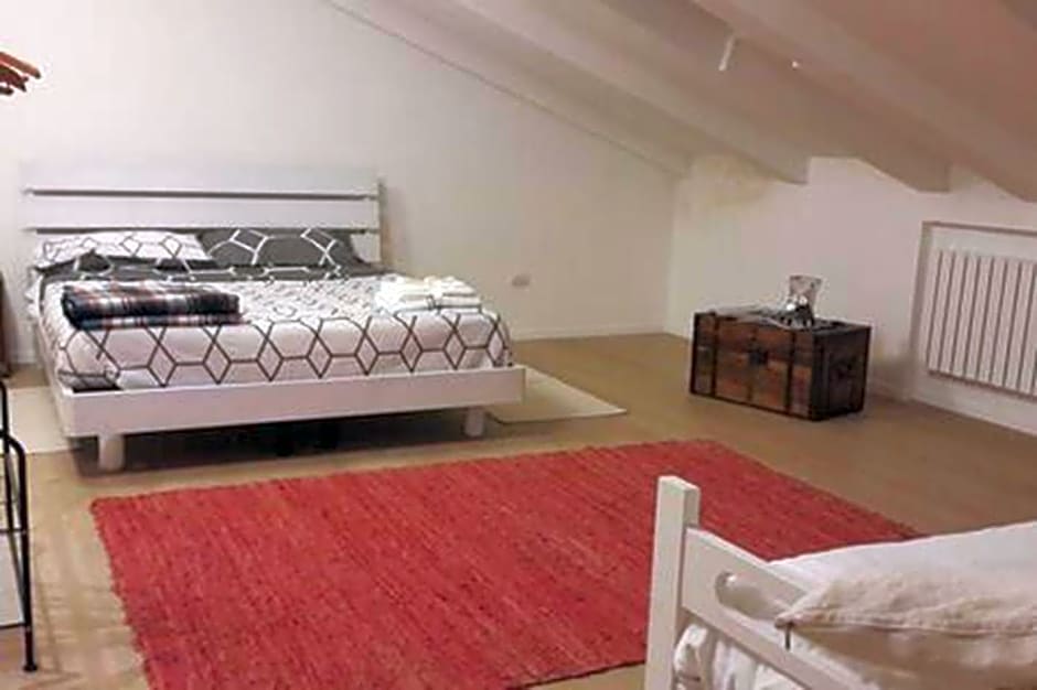 La Casetta Ferrara B&B