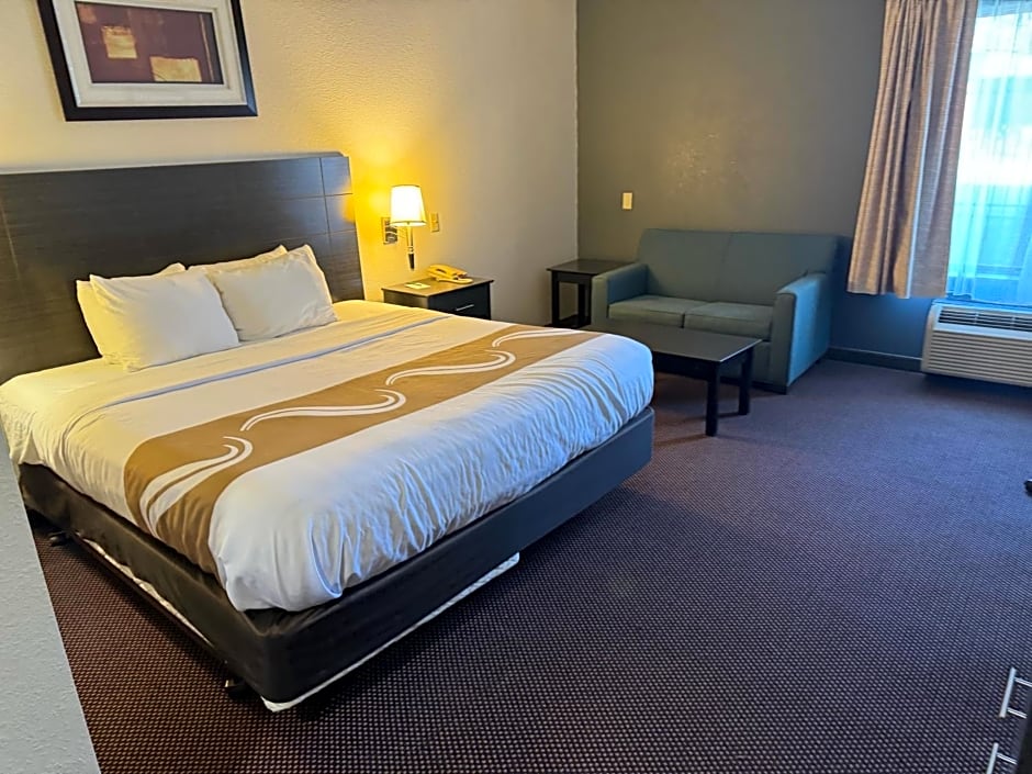 Quality Inn & Suites Hattiesburg