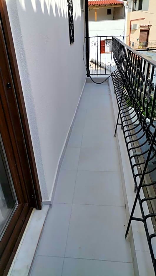 Comfortable and cozy house near beach and center