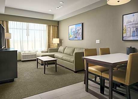 Queen Suite with Two Queen Beds and Sofa Bed - Bath Tub/Disability Access
