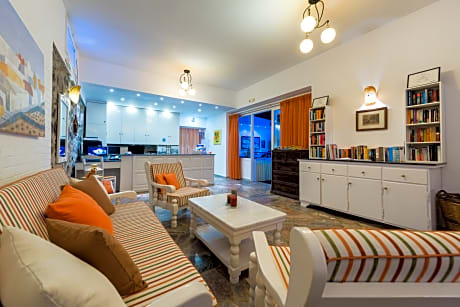Sigalas Beach Hotel