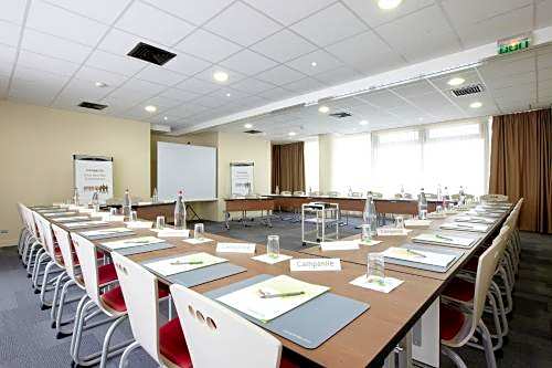 Campanile Paris 19 - La Villette