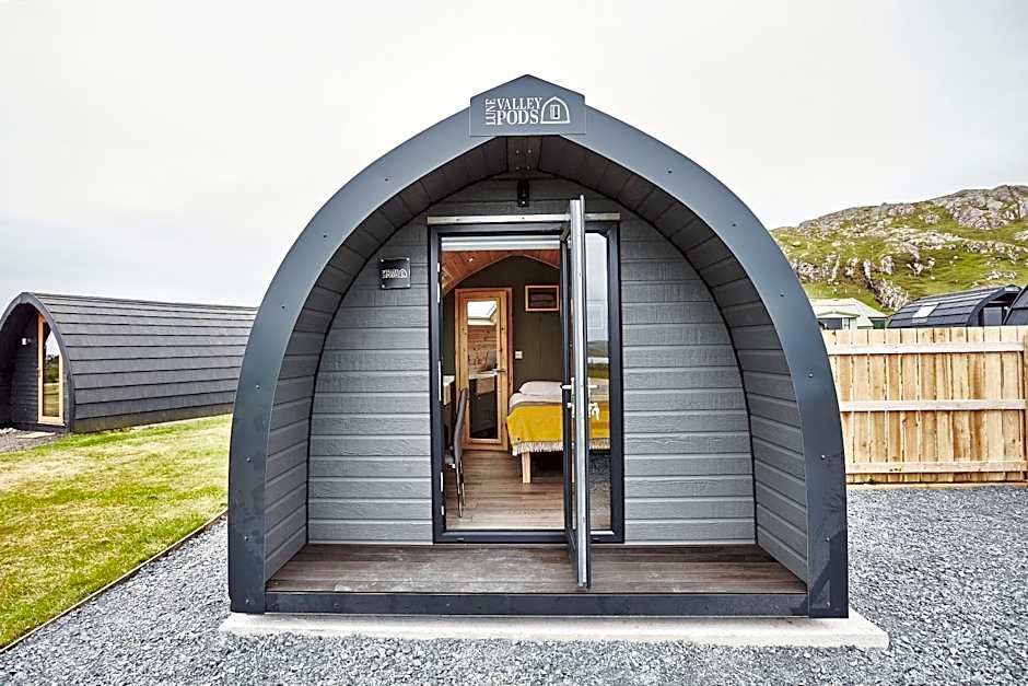Iona Pods