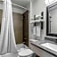 Rodeway Inn Delmont