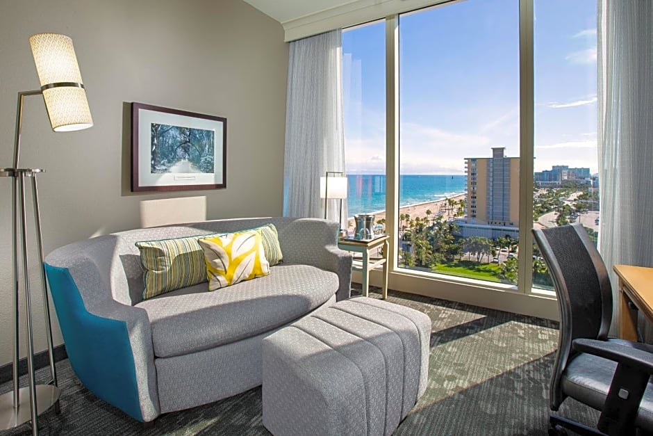 Courtyard by Marriott Fort Lauderdale Beach