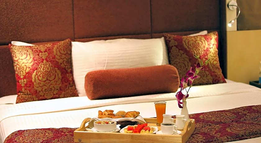 Express Towers Hotel