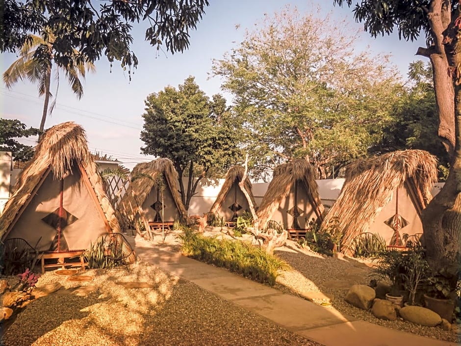 TRIBU Glamping & beach view