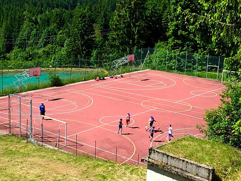 Bella Italia & EFA Village