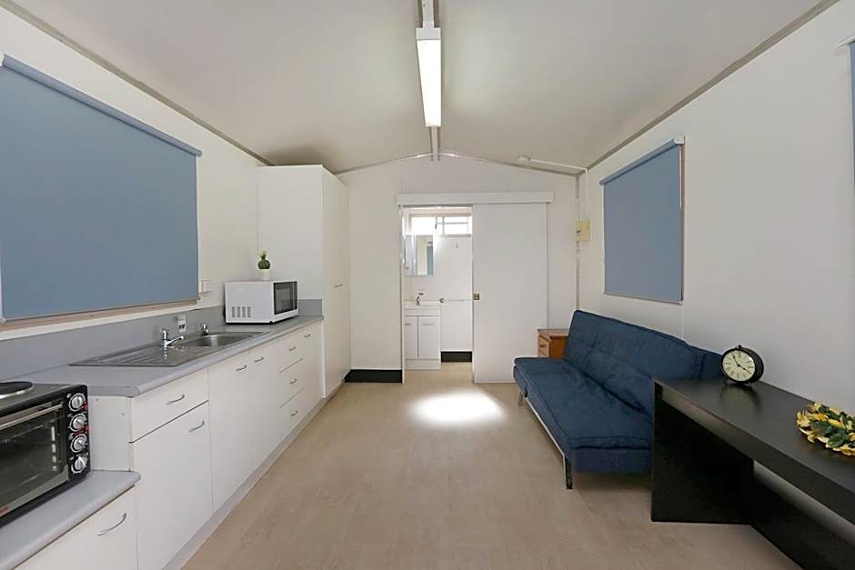 AAOK Moondarra Caravan Park