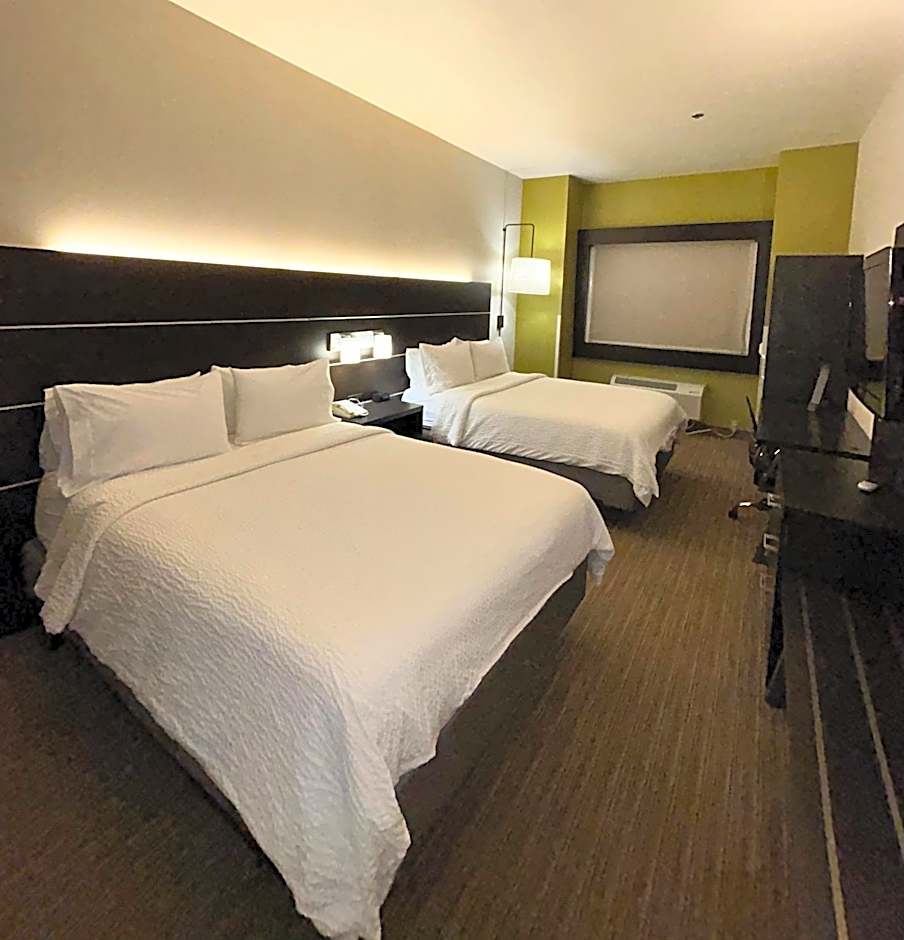 Holiday Inn Express Madera By IHG