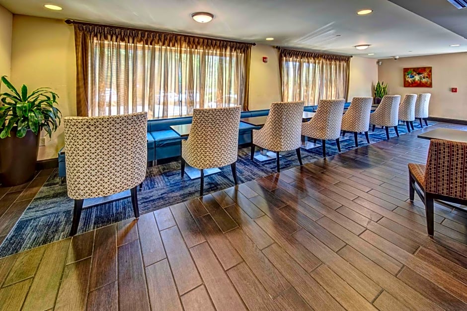 Hampton Inn & Suites Nashville-Vanderbilt-Elliston Place