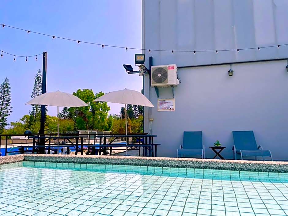 Loju Seaview Homestay