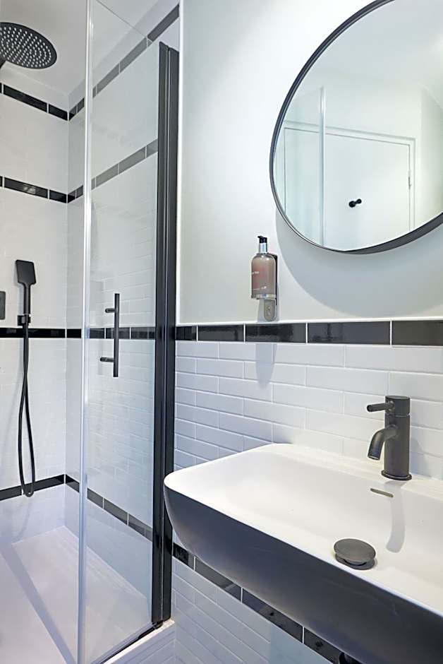 Hotel 10 Opera by HappyCulture