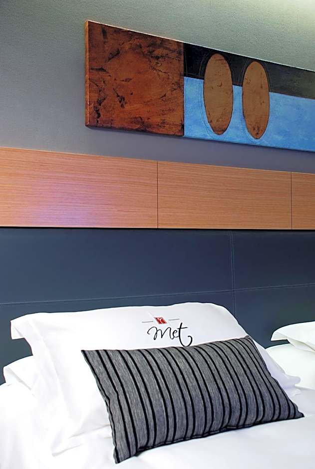 Met Boutique Hotel