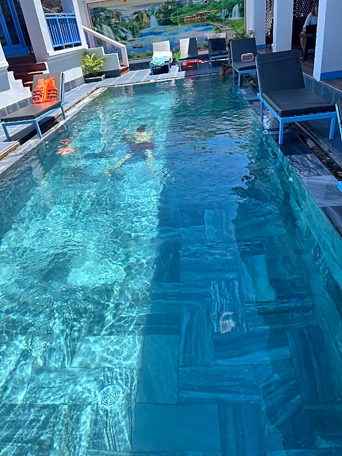 Sadakham Royal View Hotel