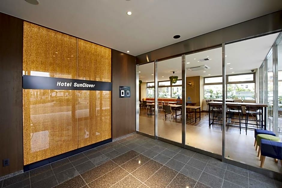 Hotel Sun Clover Koshigaya Eki mae