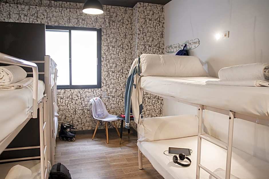 room00 Ventura Hostel